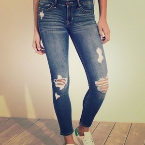 00 jeans from Hollister